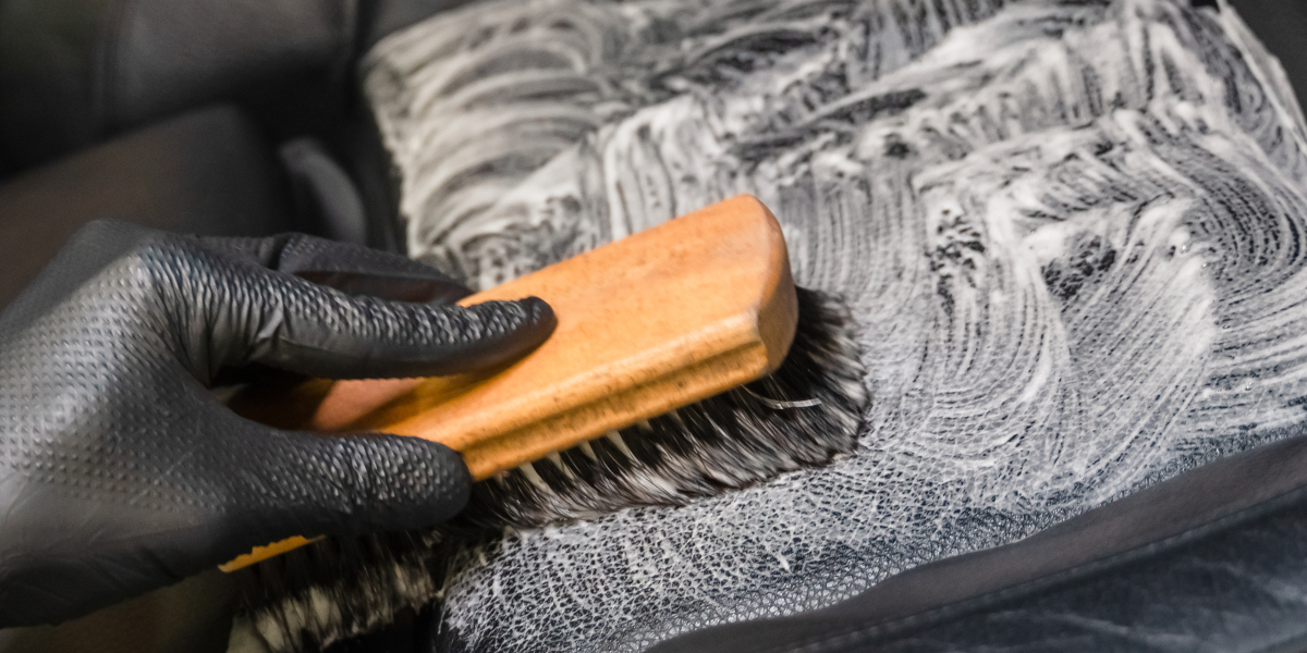 Peut-on laver une sacoche en cuir ?