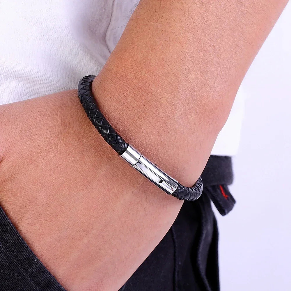 Bracelet en cuir pour homme avec bouton en acier inoxydable
