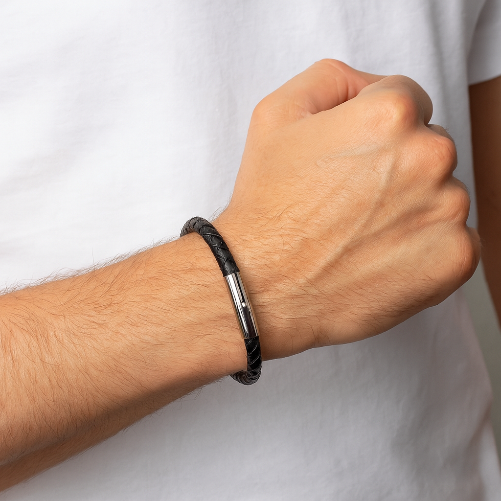 Bracelet en cuir pour homme avec bouton en acier inoxydable