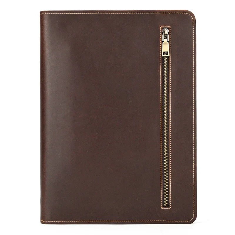 Conférencier en cuir