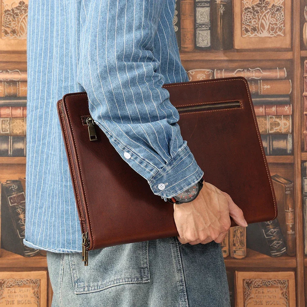 Conférencier en cuir pour homme