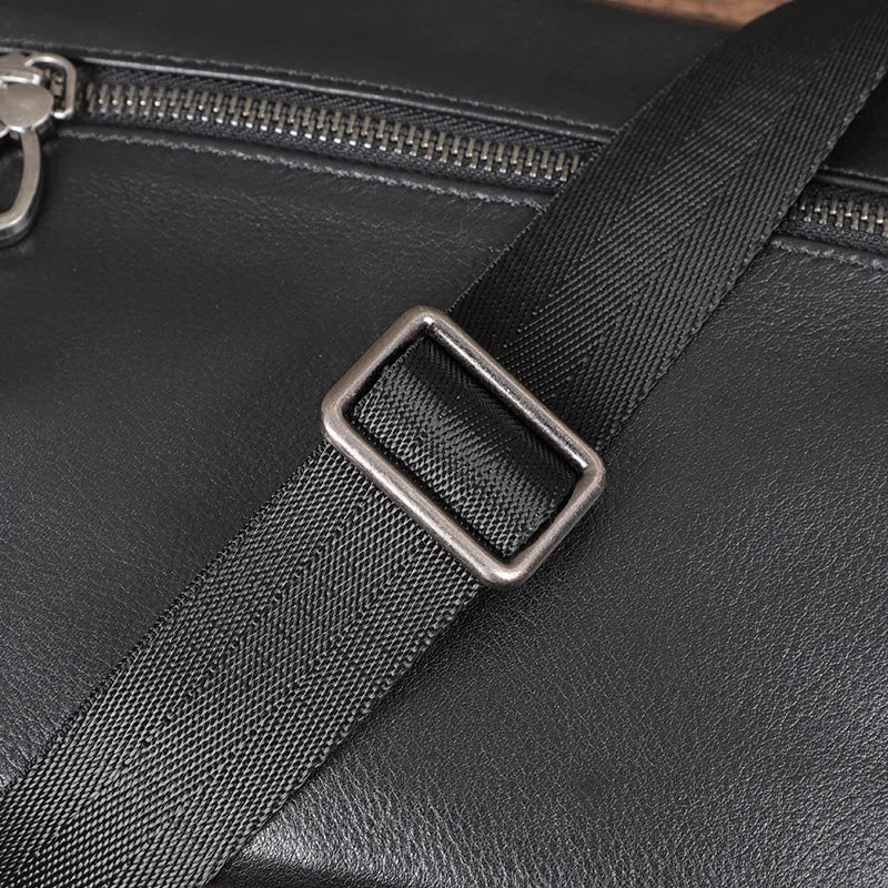 Petite sacoche pour homme en cuir