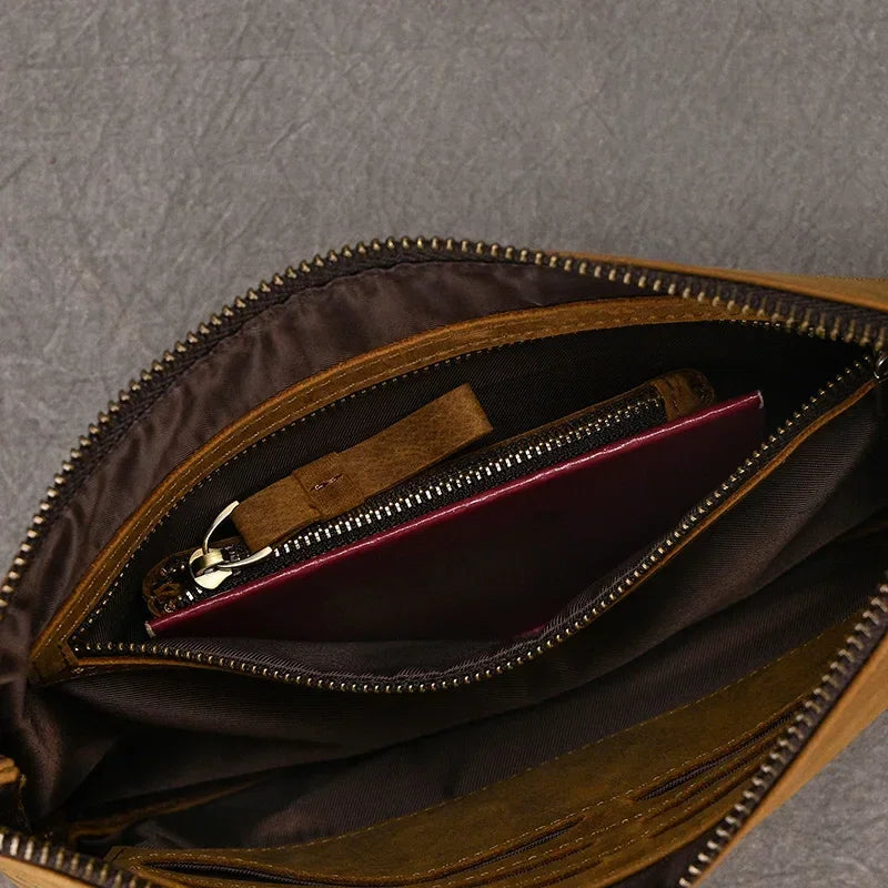 Pochette en cuir pour homme