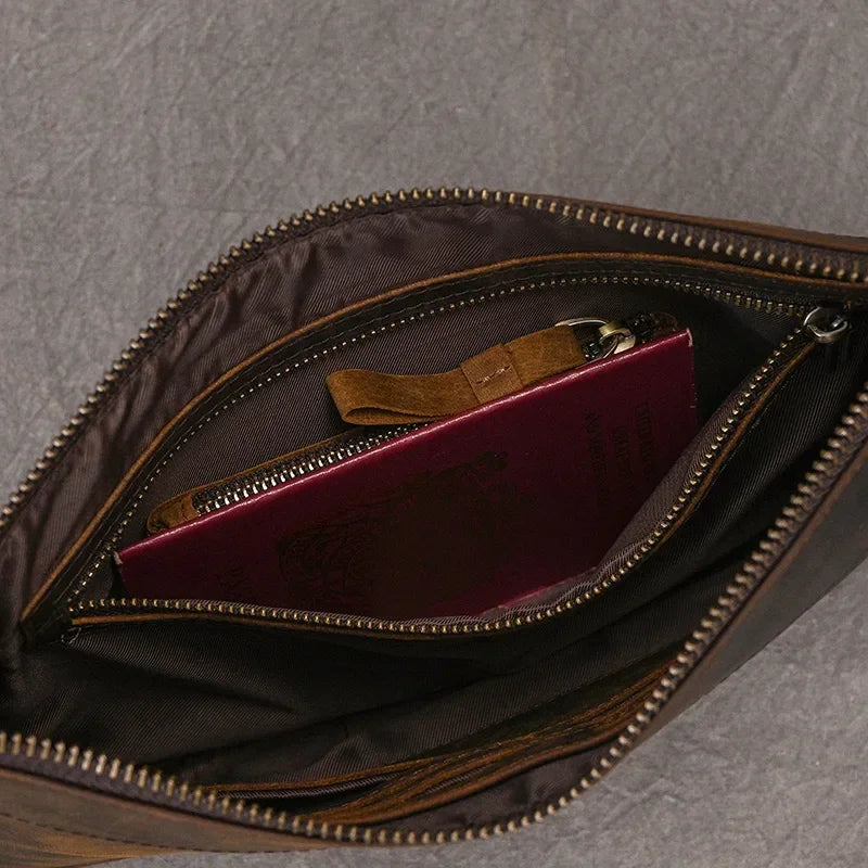 Pochette en cuir pour homme