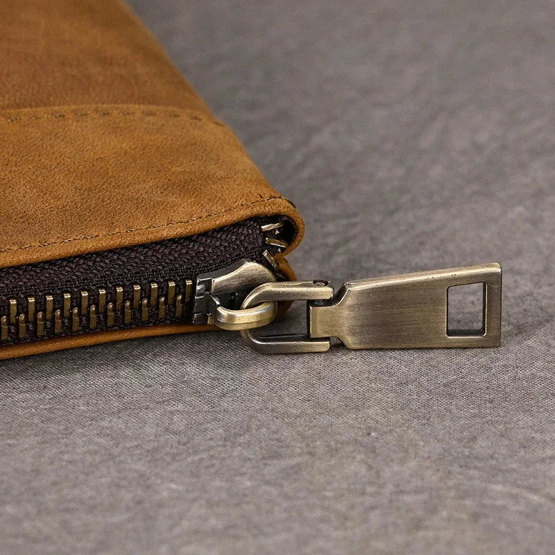 Pochette en cuir pour homme