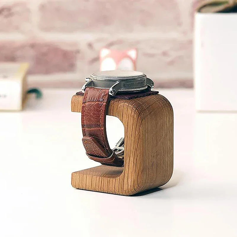 Présentoir pour montre en bois