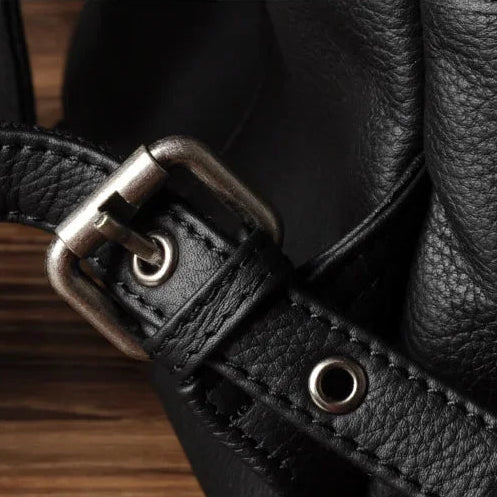 Sac à dos en cuir noir