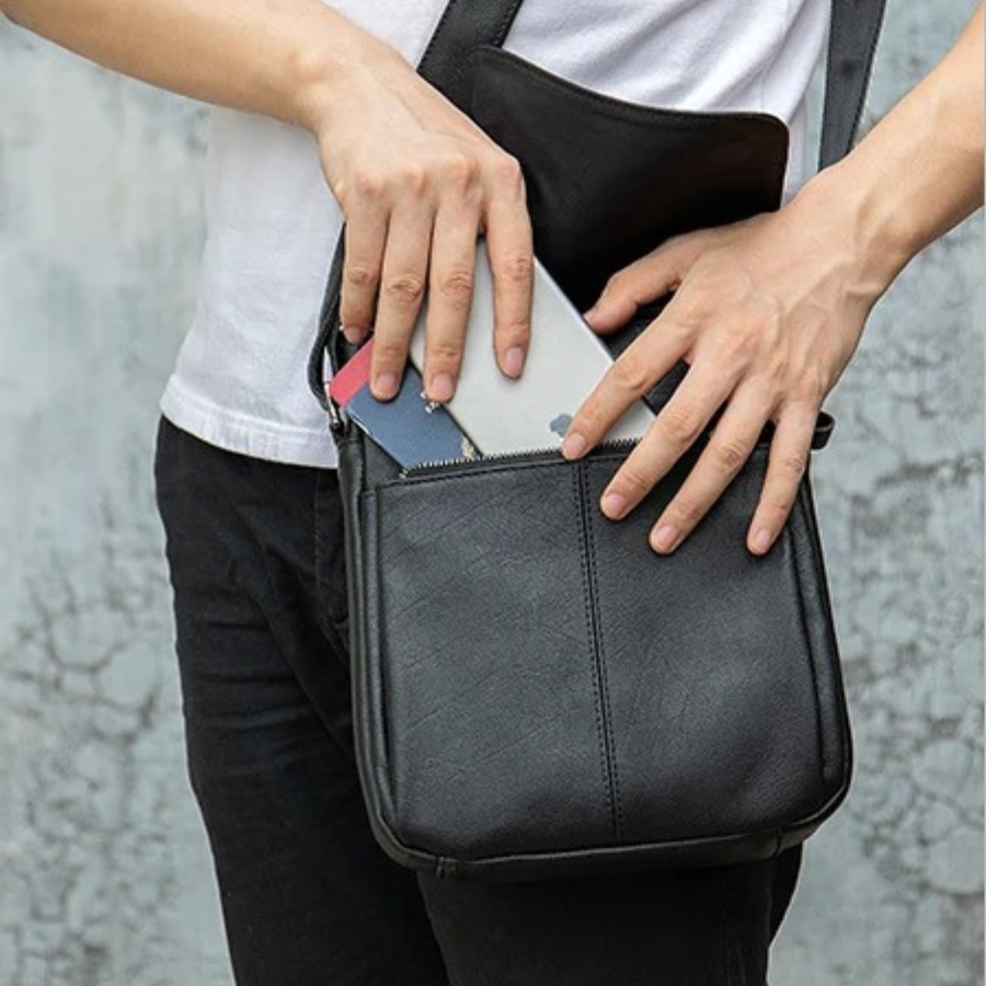 Sacoche cuir noire homme