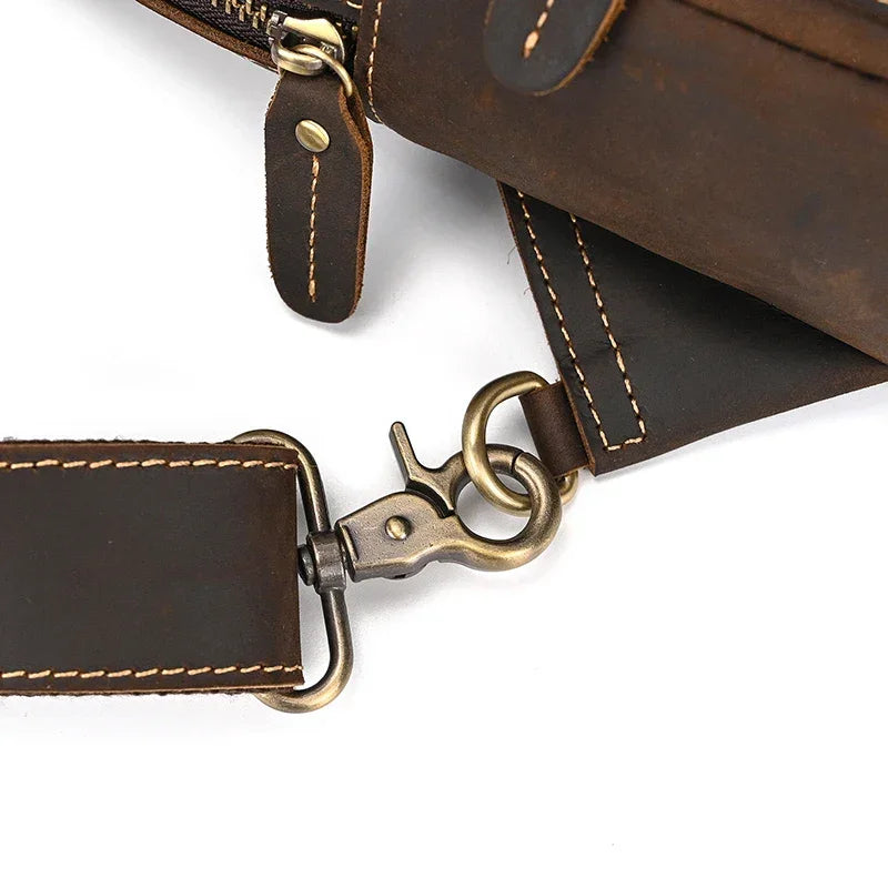 Sacoche de poitrine en cuir