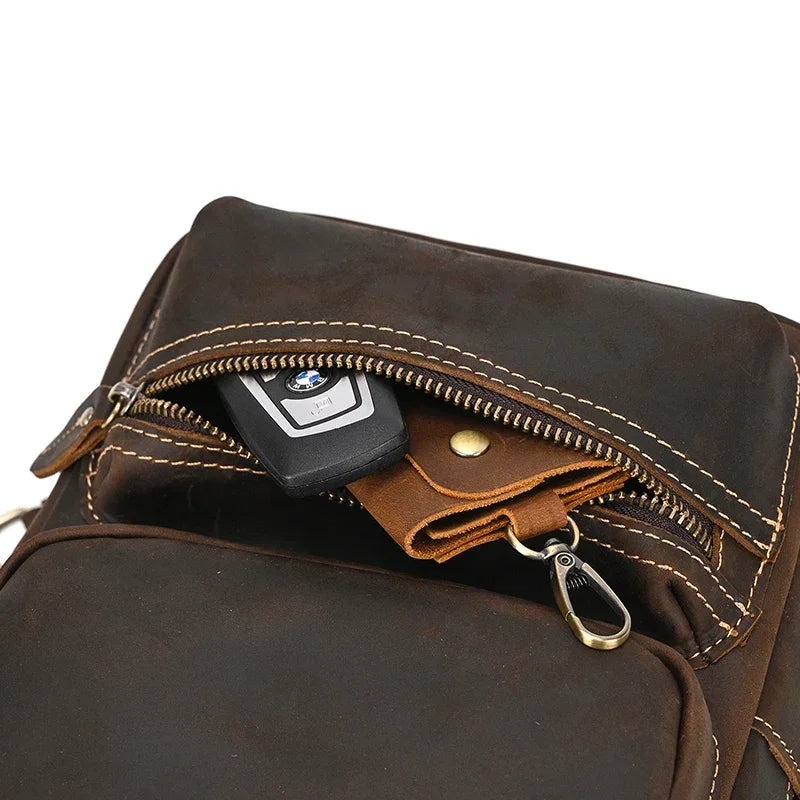 Sacoche de poitrine en cuir