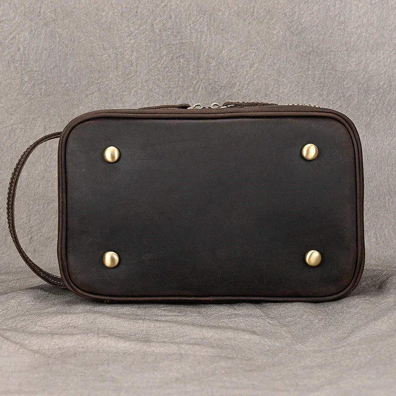 Trousse de toilette homme en cuir