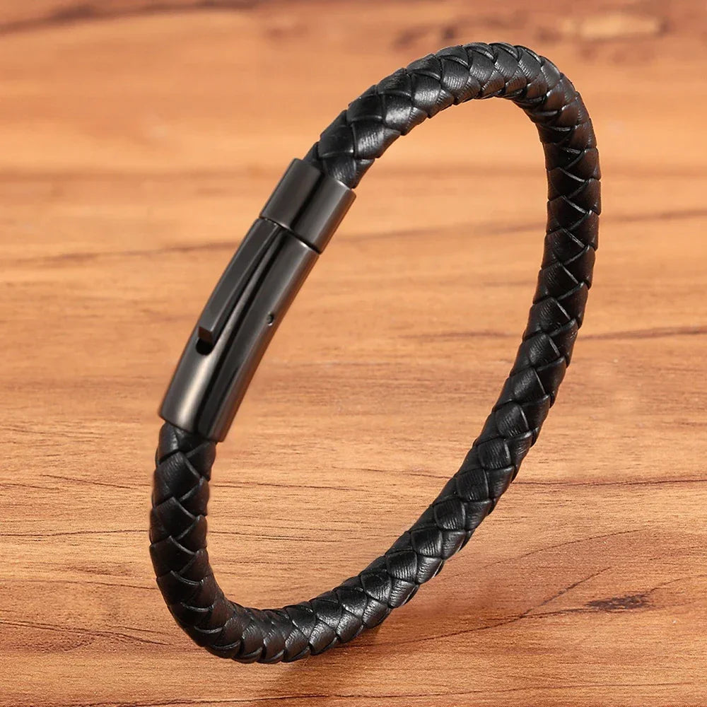 Bracelet en cuir pour homme avec bouton en acier inoxydable noir / 19 cm