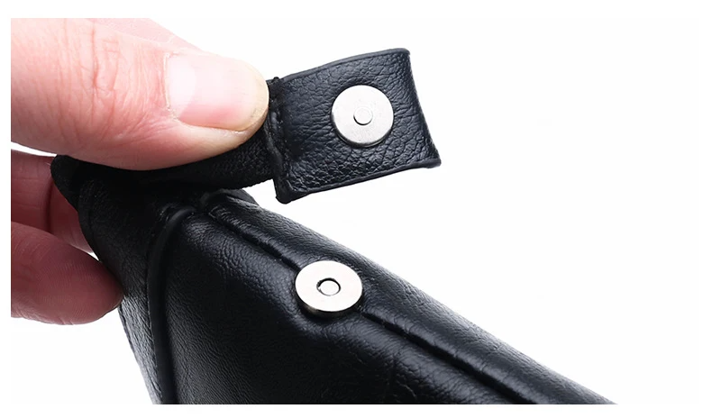 Pochette à main homme