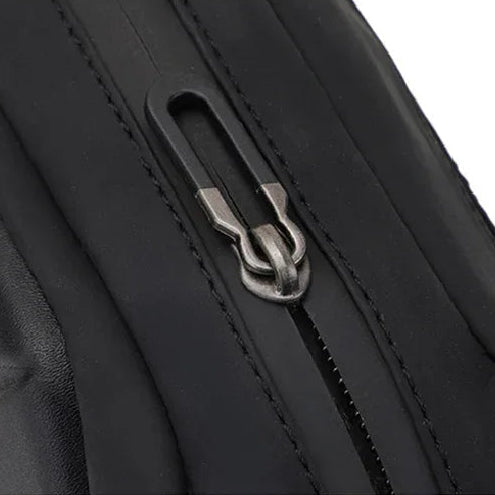 Sacoche banane homme moderne